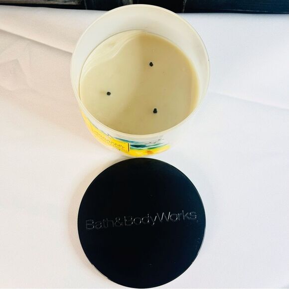 Sugared Lemonade 3-Wick Candle, Used - Picture 2 of 2